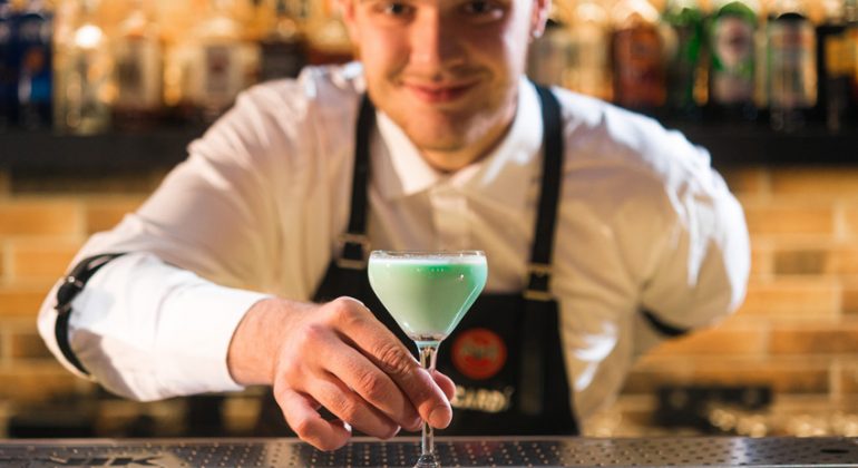 Struktur Organisasi Bar