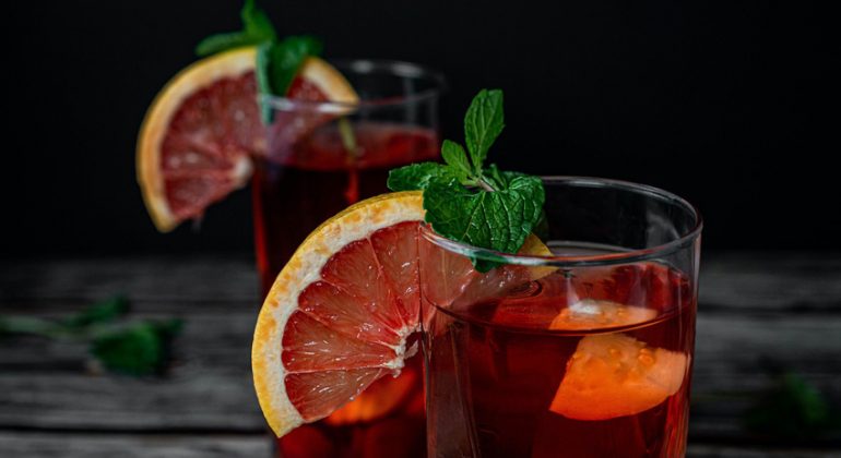 Jenis Garnish Minuman Di Bar