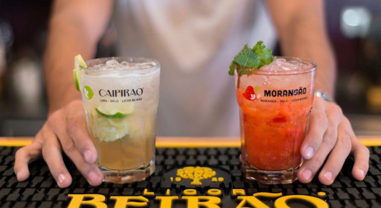 Teknik Mencampur Minuman