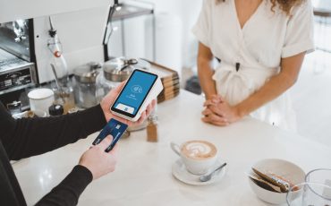 Sistem Pembayaran Di Cafe