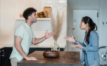 Contoh Komplain Tamu Di Restoran