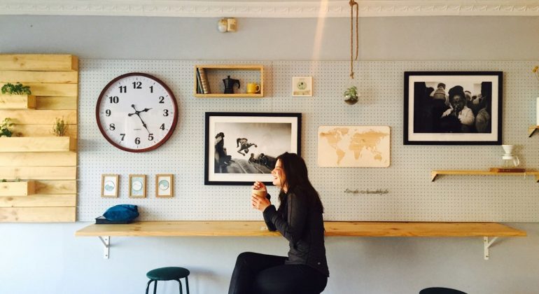 Warna Untuk Usaha Makanan Dan Minuman