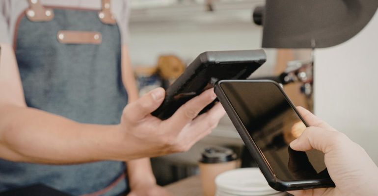 Perlengkapan Kasir Restoran