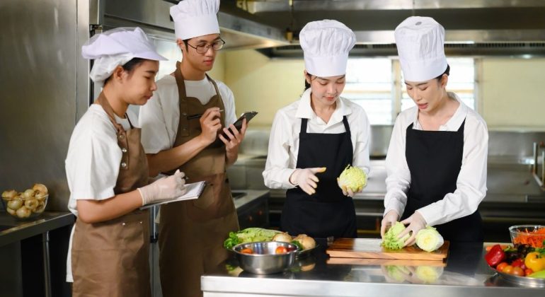 Kesalahan Manajemen Keuangan Bisnis Kuliner