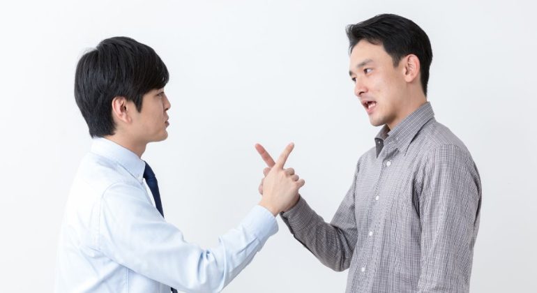 Bisnis Dengan Keluarga atau Teman Rawan Konflik